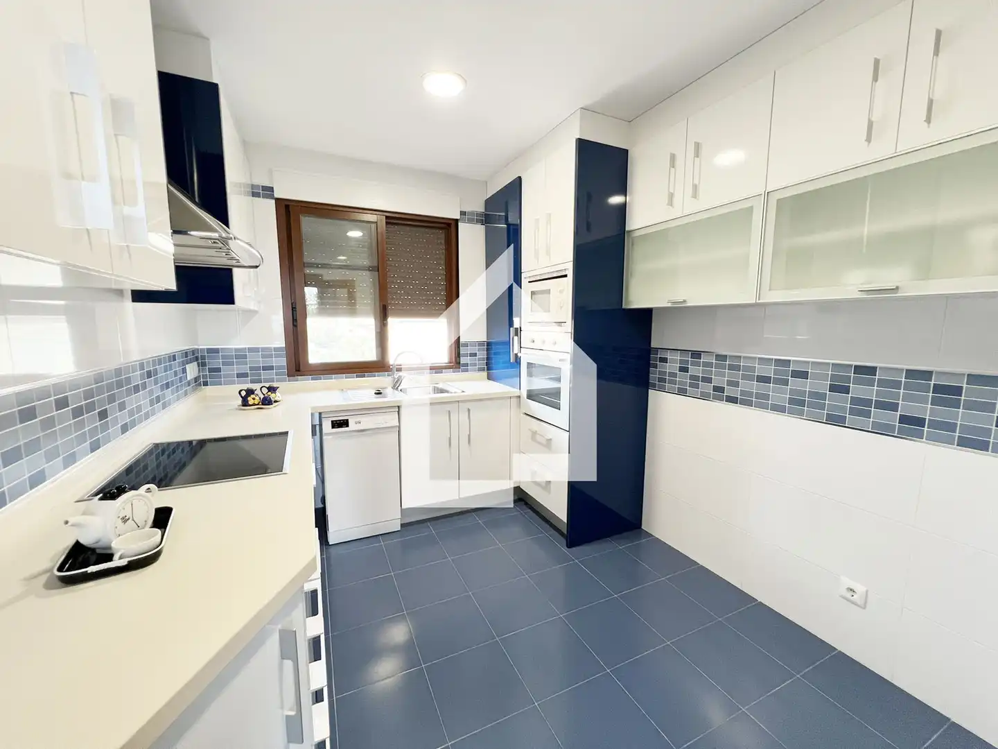 Cocina de Casa o chalet en venta en San Vicente del Raspeig / Sant Vicent del Raspeig con Jardín privado, Terraza y Trastero