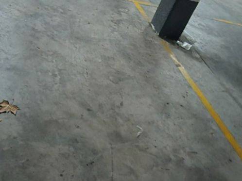 Garaje en Alquiler en Carrer de Vicent Andrés Estellés, 10 en Oliva pueblo