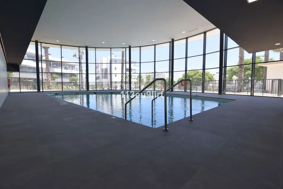 Àtic amb piscina en venda a Estepona Pueblo, imagen 4