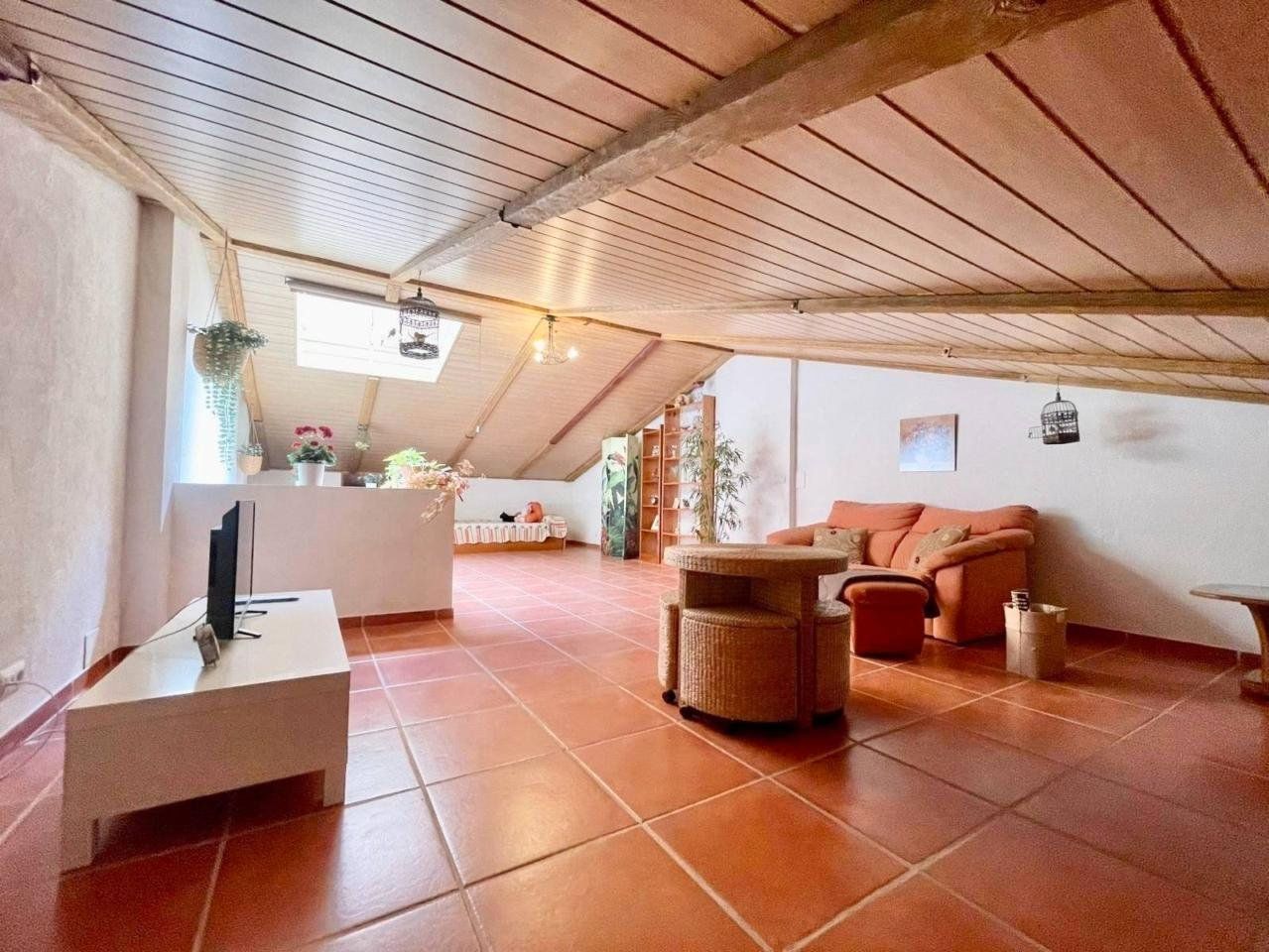 Sala d'estar de Casa o xalet en venda en Sant Joan d'Alacant amb Aire condicionat, Calefacció i Jardí privat