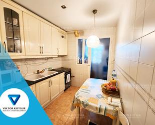 Kitchen of Flat for sale in Roquetas de Mar  with Air Conditioner, Terrace and Furnished