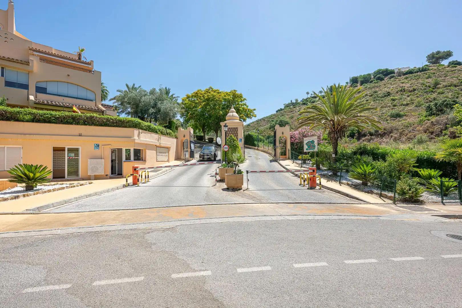 Exterior view of Apartments for rent in Marbella  with Air Conditioner, Private garden and Washing machine