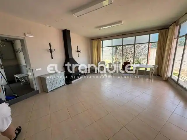 Detached homes for rent in Madrid  with Private garden, Terrace and Swimming Pool