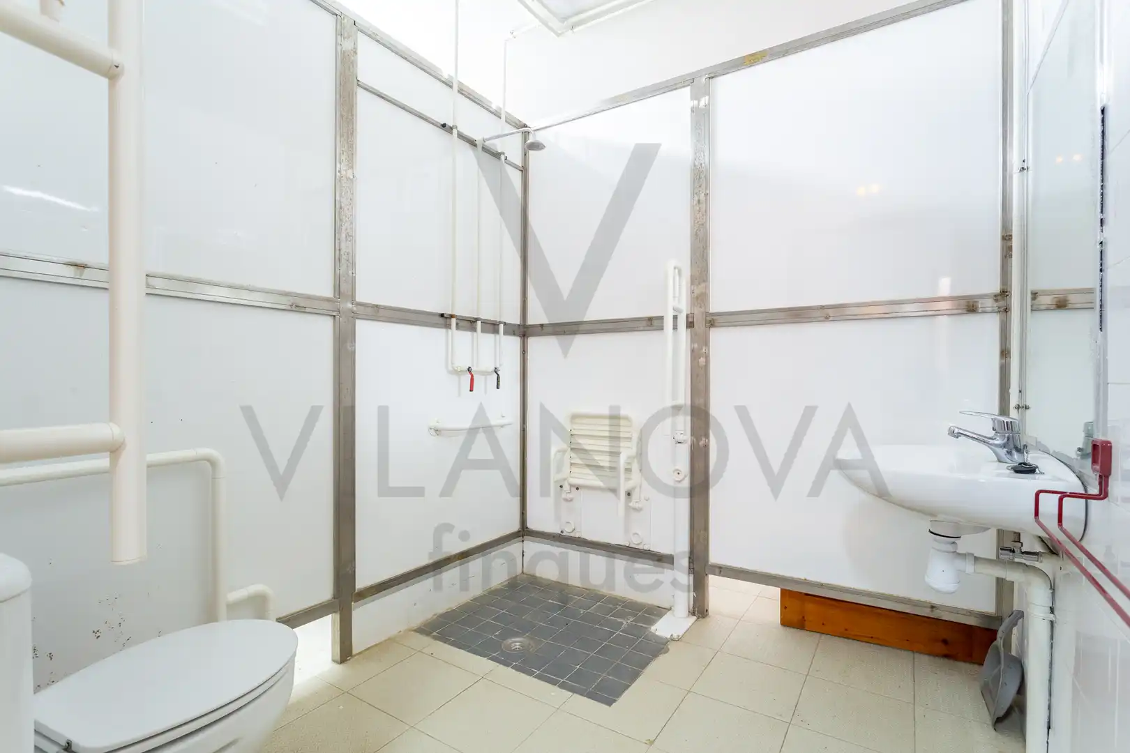 Baño de Finca rústica en venta en Vilanova de Prades con Calefacción, Terraza y Trastero