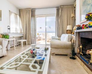 Living room of Apartment for sale in Estepona  with Air Conditioner and Terrace