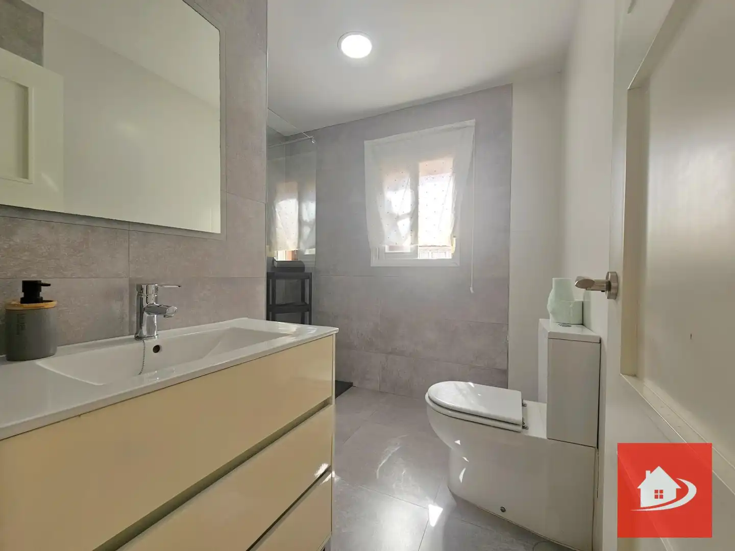 Bathroom of Detached homes for sale in Sanlúcar de Barrameda