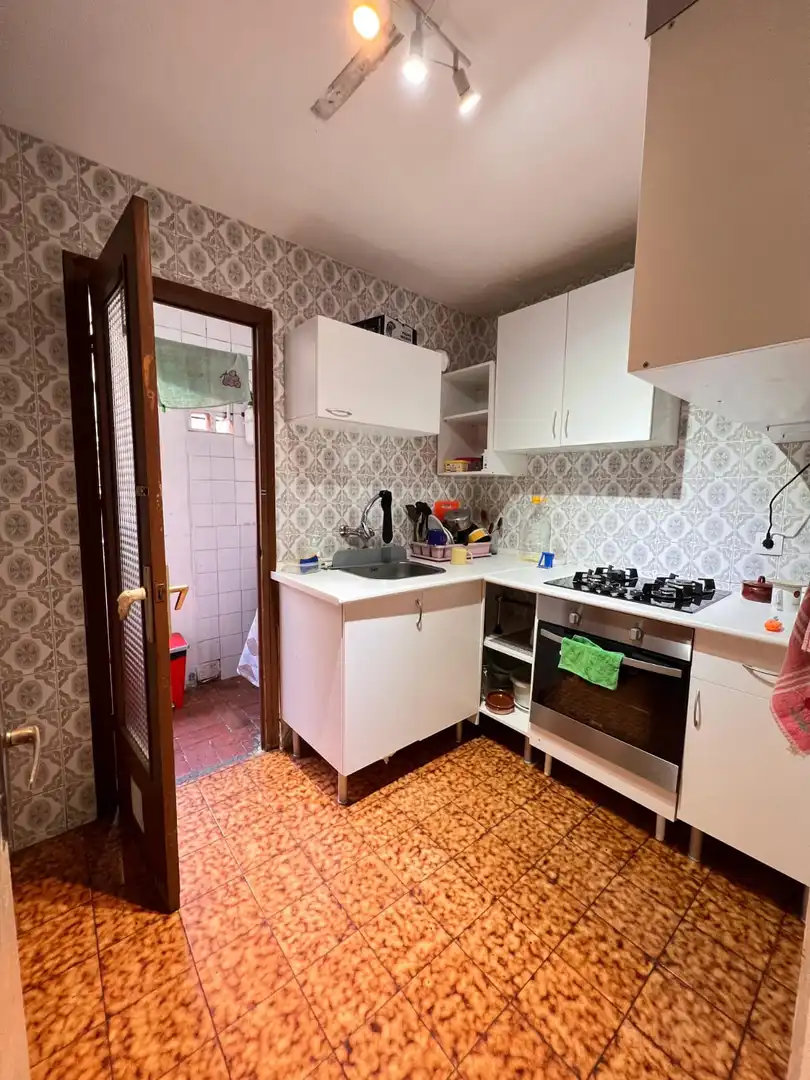 Cocina de Piso en venta en Barcelona con Balcón