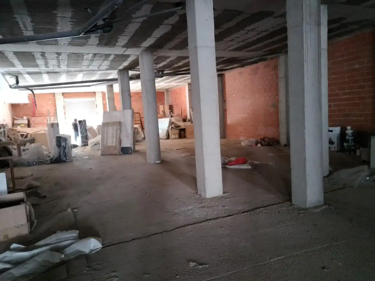 Local comercial en venda a Circunvalación, imagen 9