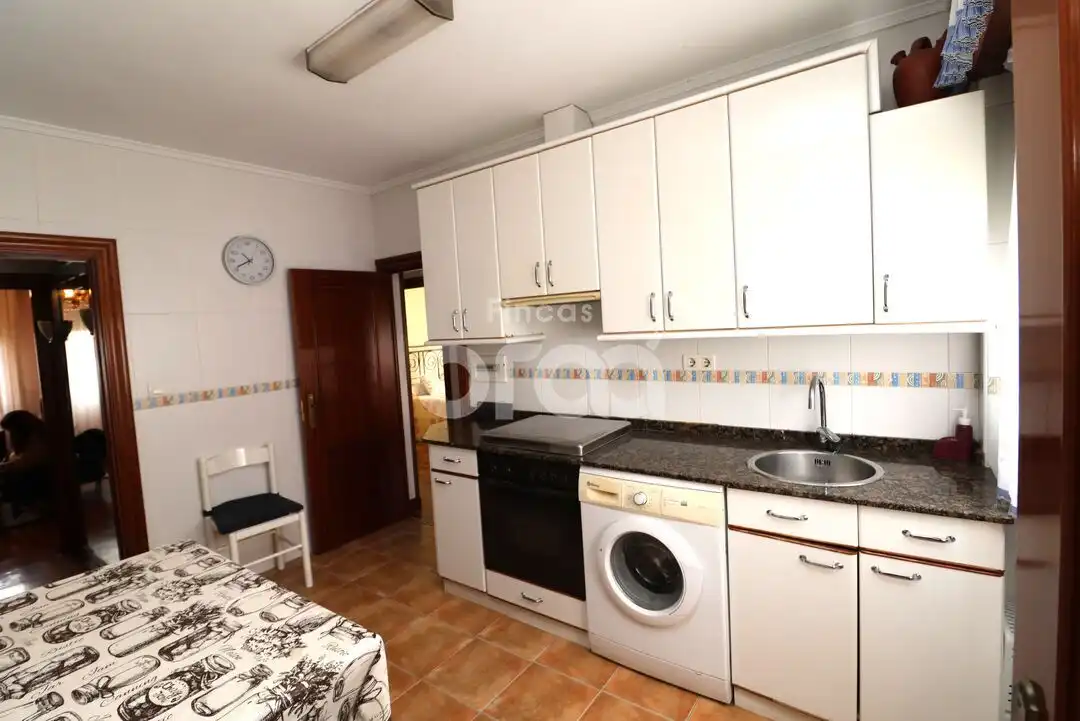 Cocina de Piso en venta en Portugalete con Calefacción