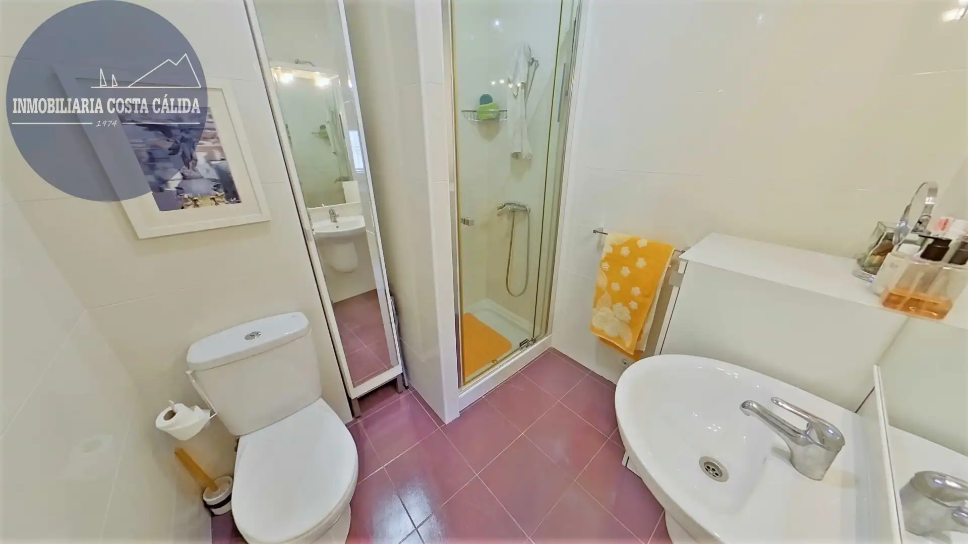 Baño de Piso en venta en Águilas con Aire acondicionado, Calefacción y Terraza