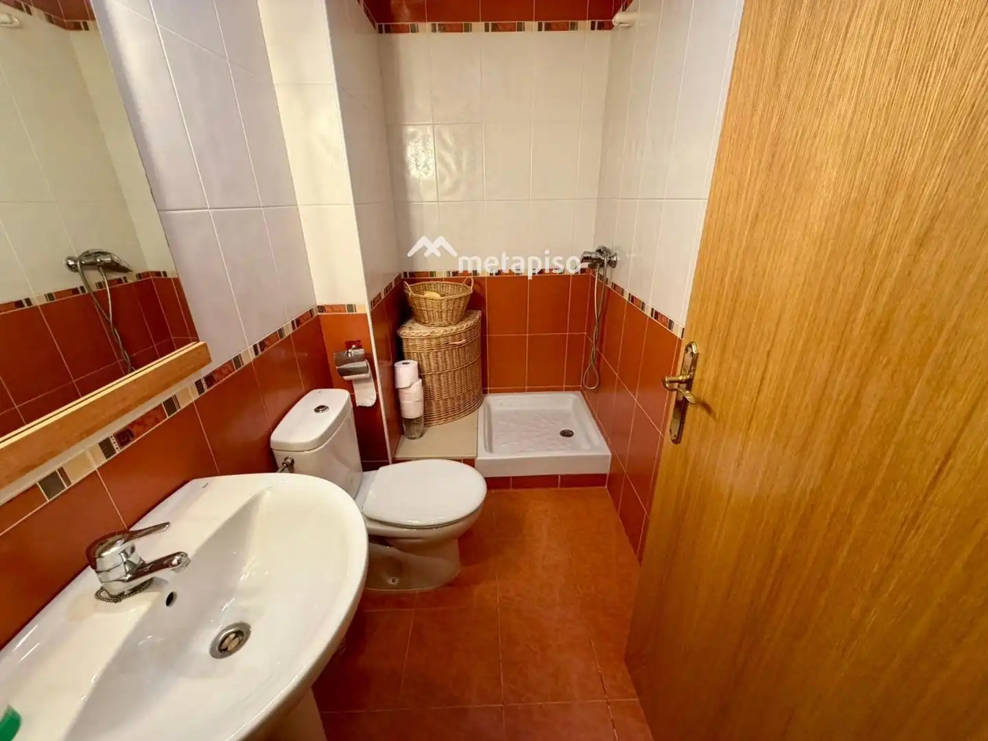 Bany de Casa adosada en venda en Sant Jaume dels Domenys amb Terrassa, Piscina i Piscina comunitària