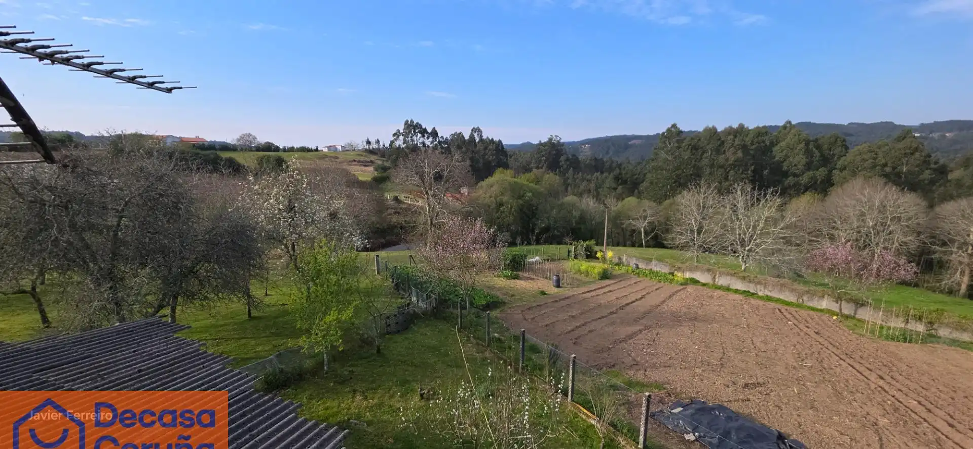 Garden of Houses for sale in Coirós  with Private garden, Storage room and Balcony