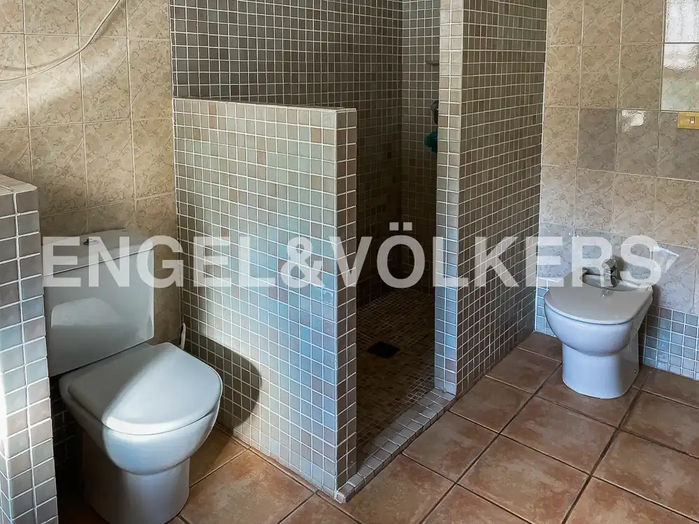 Baño de Casa o chalet en venta en Almazora / Almassora con Calefacción, Jardín privado y Terraza