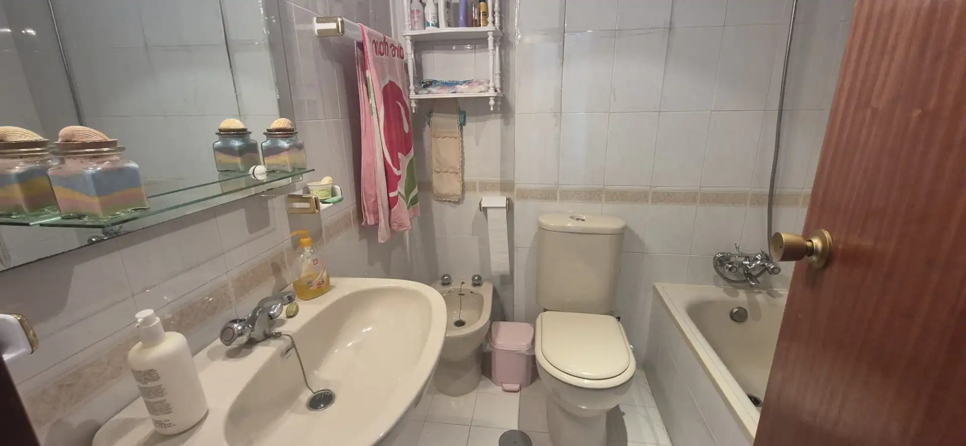 Bany de Apartament en venda en El Portil amb Terrassa, Moblat i Piscina comunitària