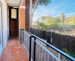 Terrassa de Pis de lloguer en Sant Just Desvern amb Calefacció, Parquet i Forn