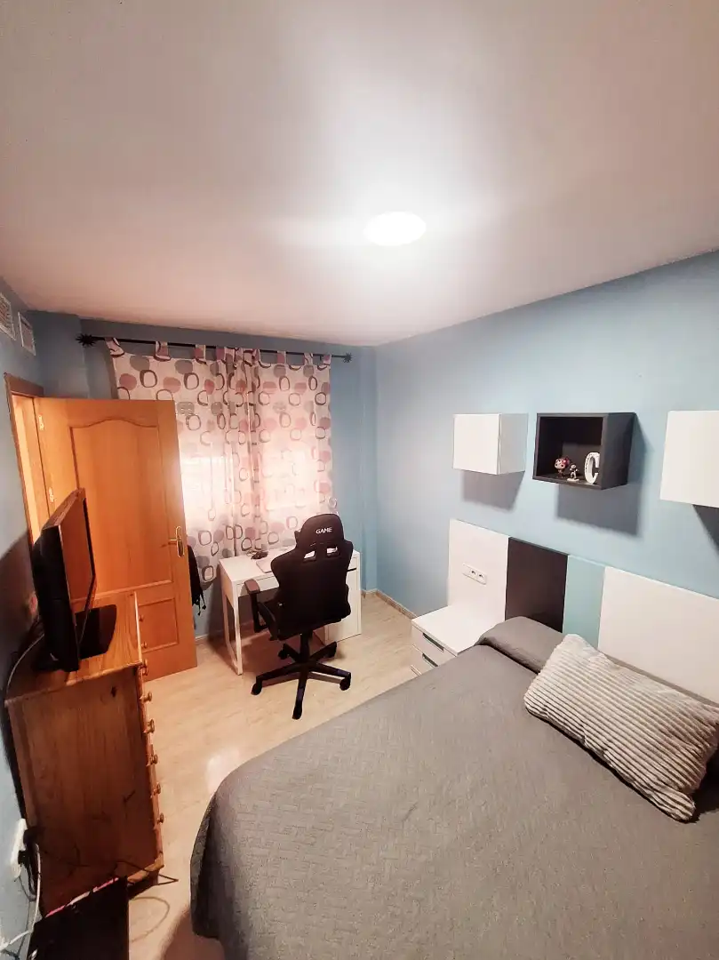Habitación de Casa adosada en venta en El Ejido con Aire acondicionado, Terraza y Amueblado
