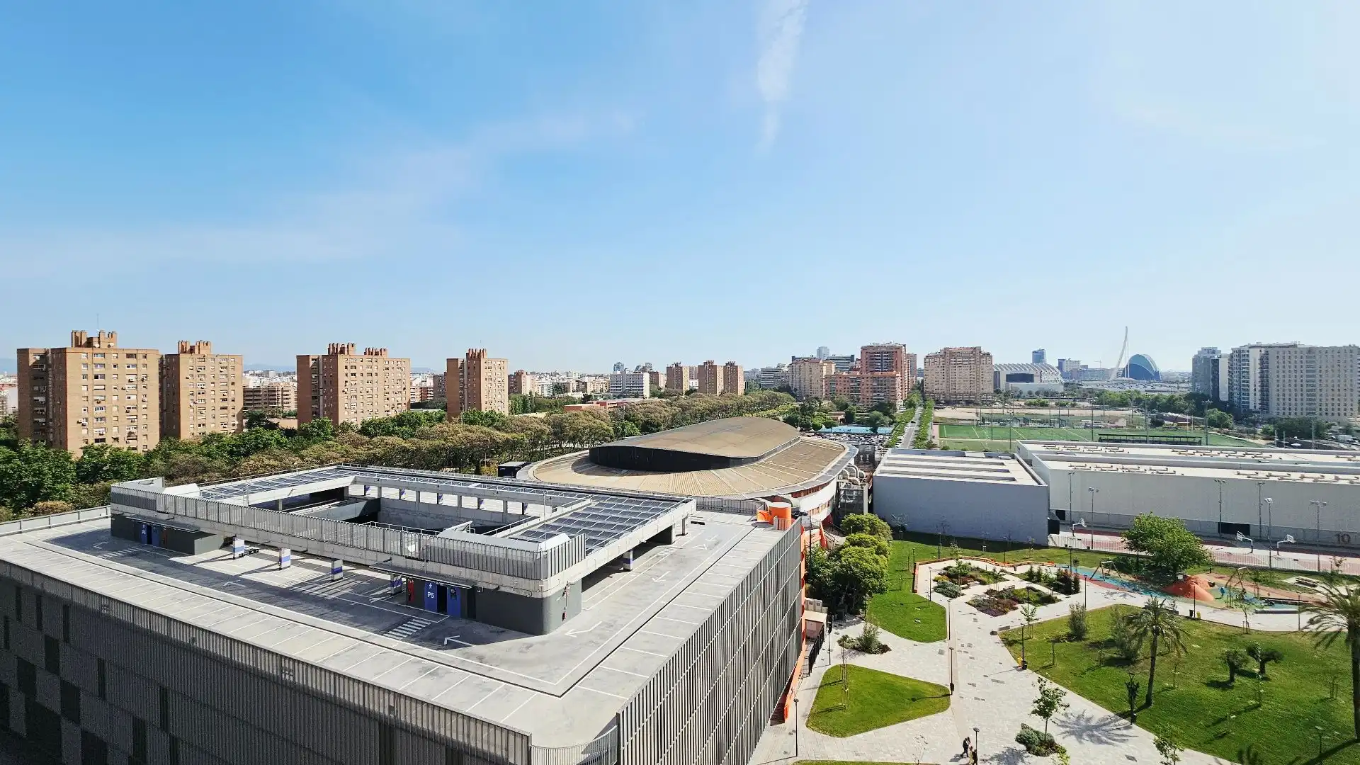 Vista exterior de Piso en venta en Valencia con Aire acondicionado y Terraza