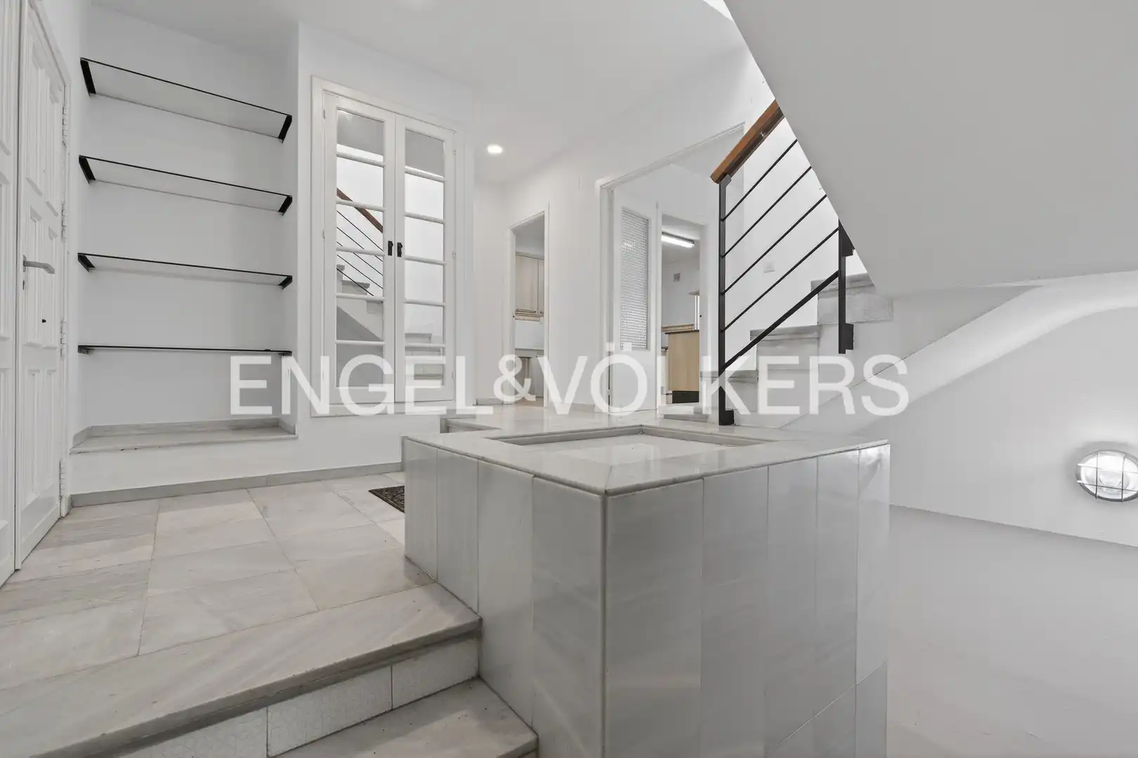 Houses for sale in Tomares  with Air Conditioner, Heating and Private garden