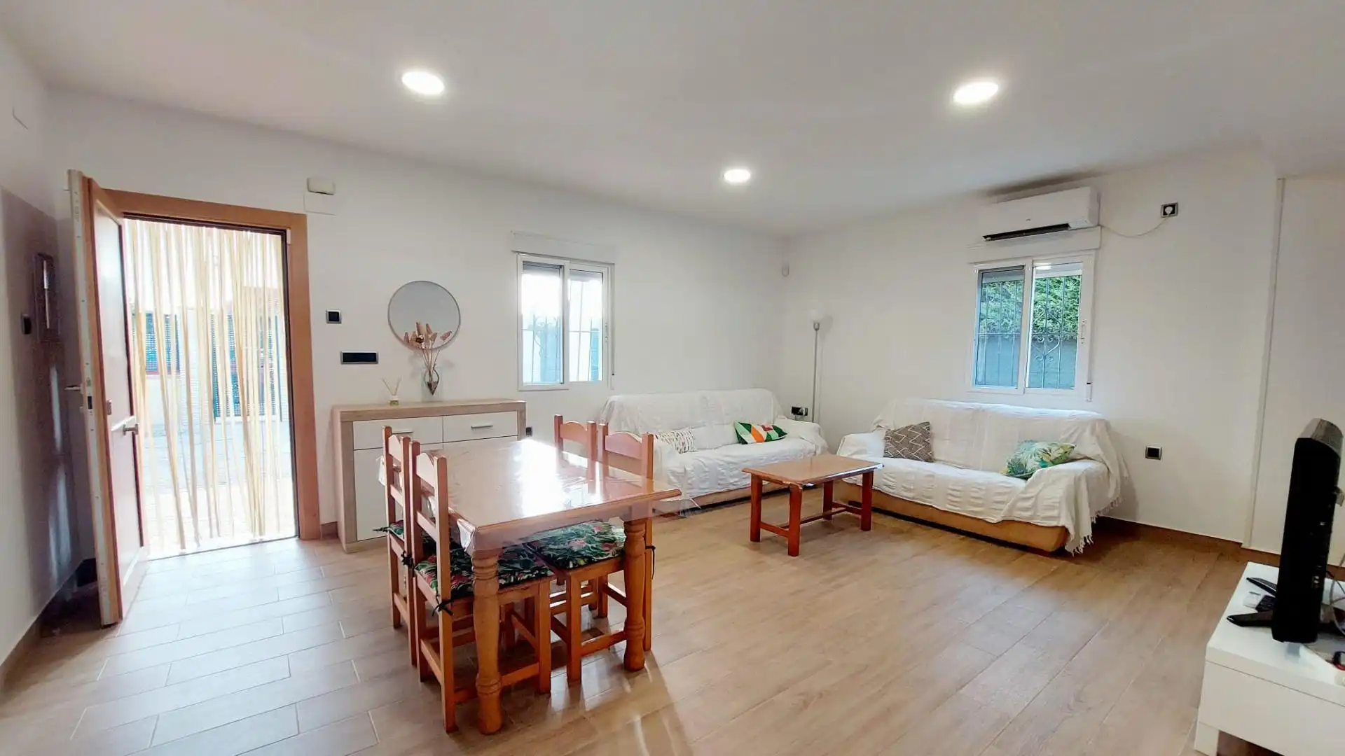 Sala d'estar de Finca rústica en venda en Murcia amb Aire condicionat, Calefacció i Jardí privat
