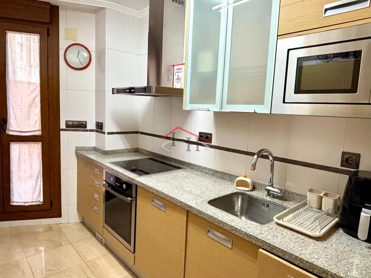 Kitchen of Flat for rent in León Capital   with Heating, Parquet flooring and Terrace