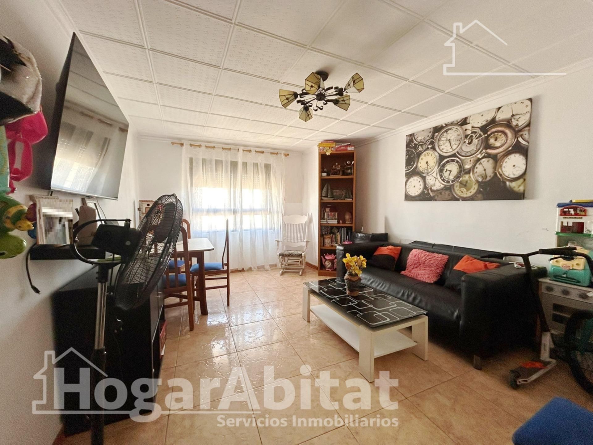 Living room of Flat for sale in Algemesí  with Air Conditioner and Balcony