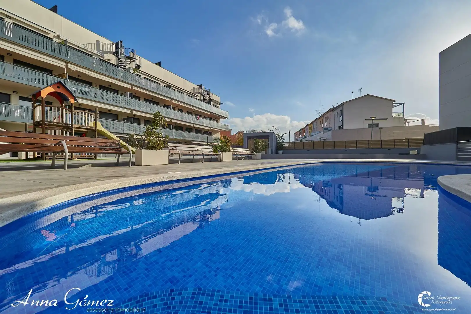 Piscina de Planta baja en venta en El Vendrell con Calefacción, Parquet y Terraza