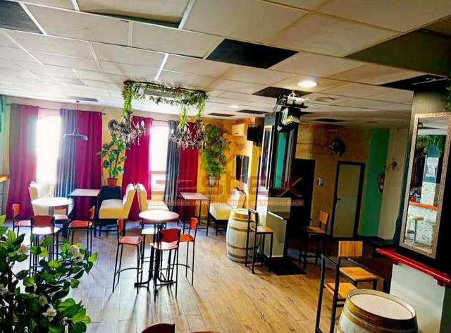 Local comercial en Venta en Fuente del Maestre