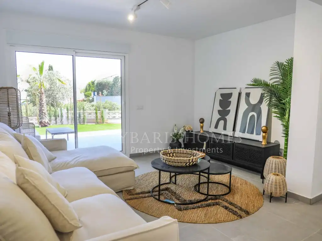 Appartement compact avec piscine à vendre à Calle Regalissia