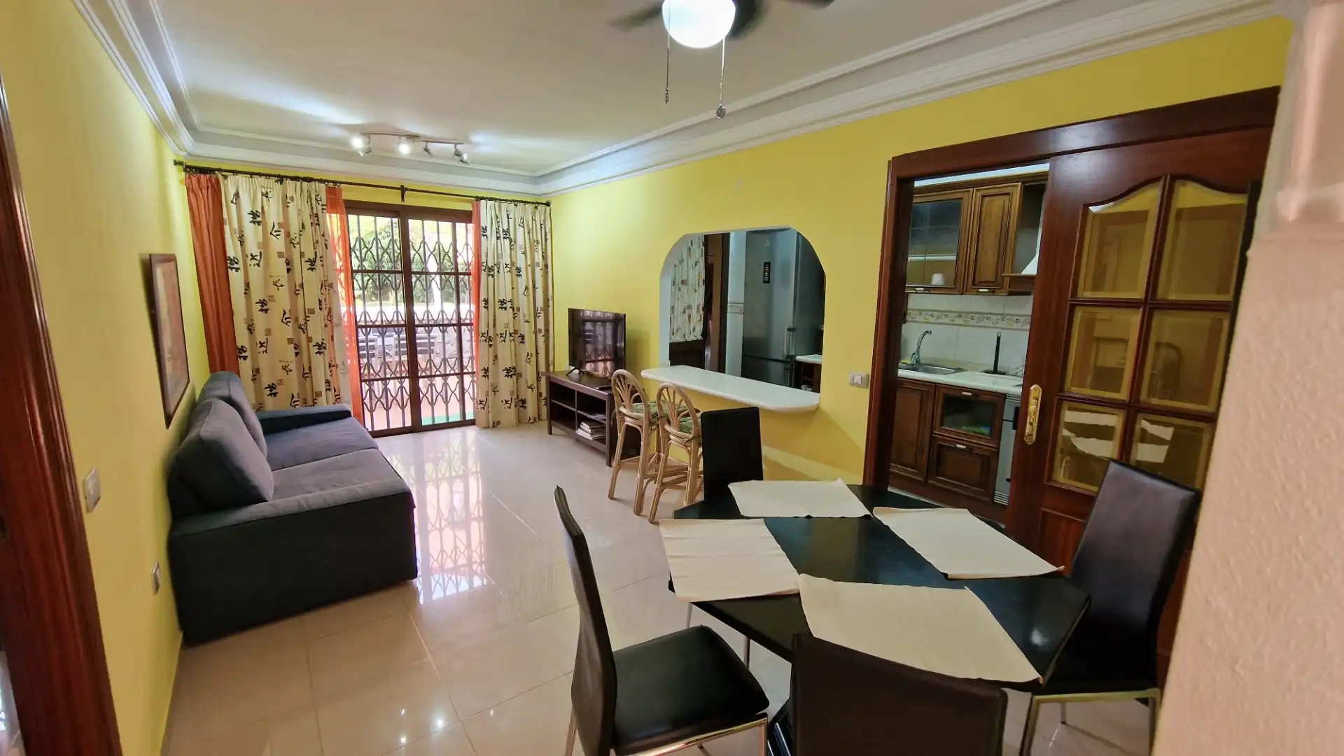 Apartamento de alquiler en Calle Minerva, Costa del Silencio