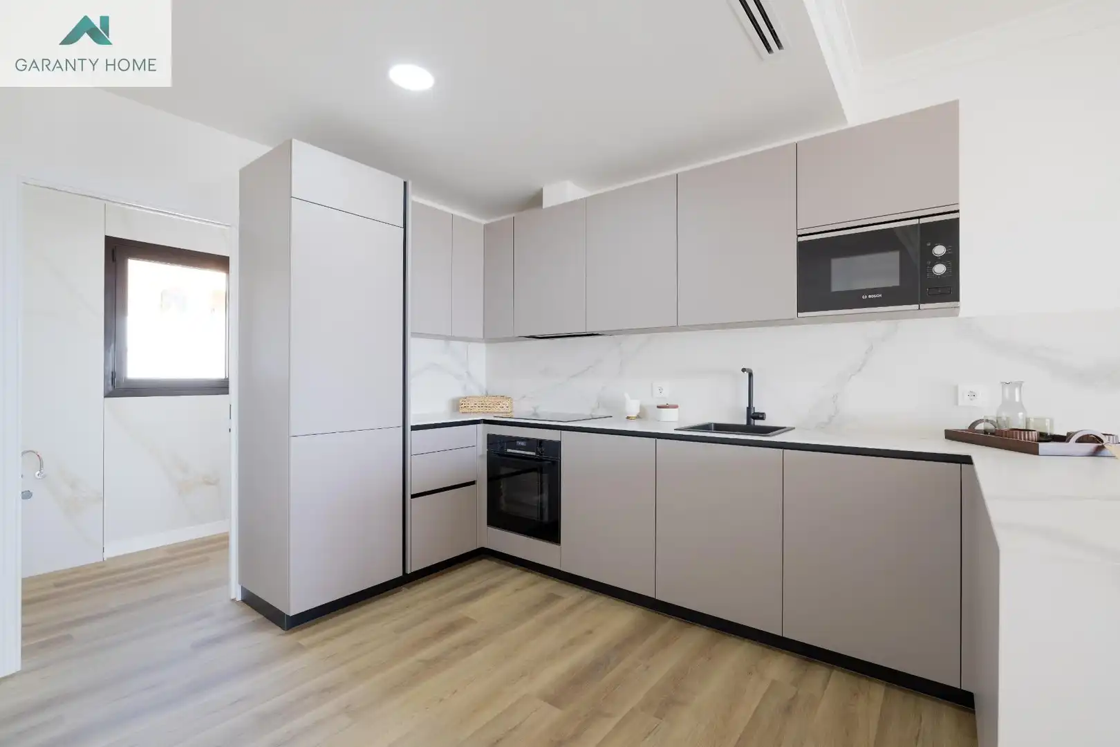 Terraced house with terrace for sale in Calle Calle Perú, imagen 14