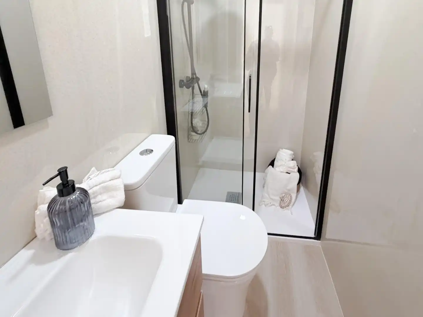 Bathroom of Flat for share in Getafe  with Heating, Furnished and Oven