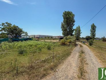 Terrain rustique à vendre à El Callejo - La Pesquera - La Arenosa