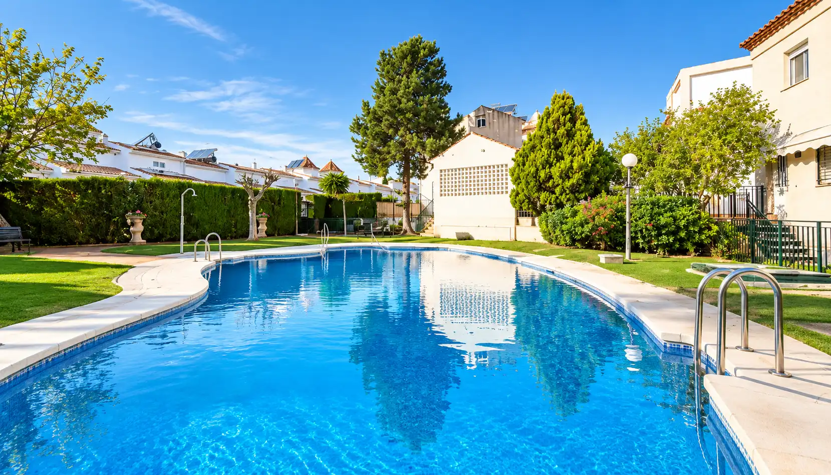 Reihenhaus mit Terrasse zum Verkauf in Avenida del Golf, imagen 35