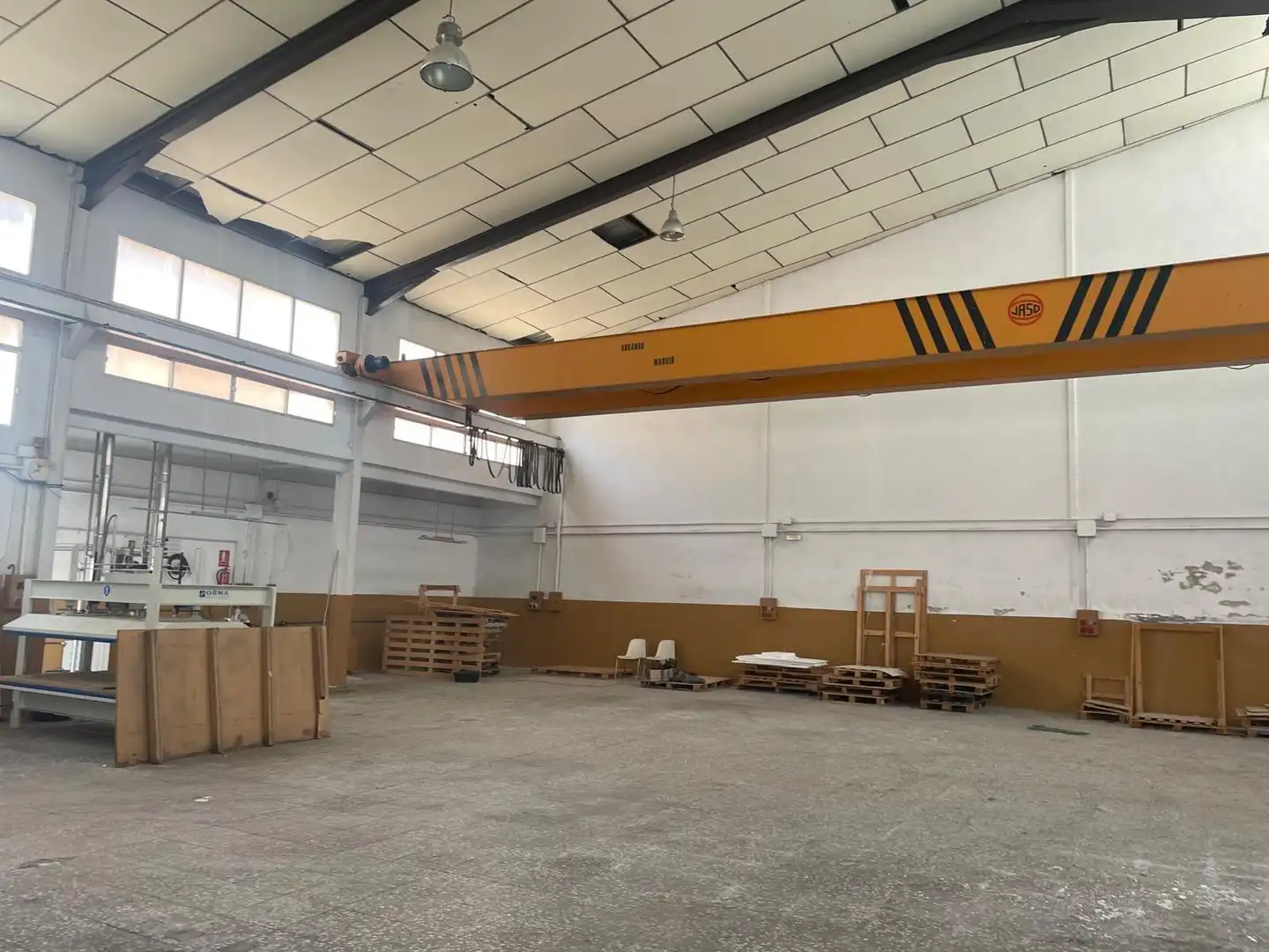 Fabrikhallen zur Miete in Elche / Elx