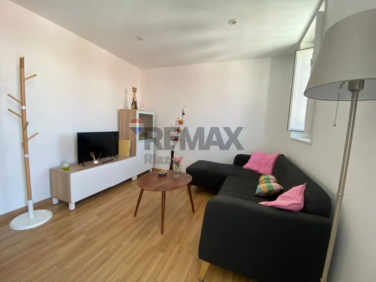Living room of Flat for rent in Santiago de Compostela   with Terrace, Furnished and Oven