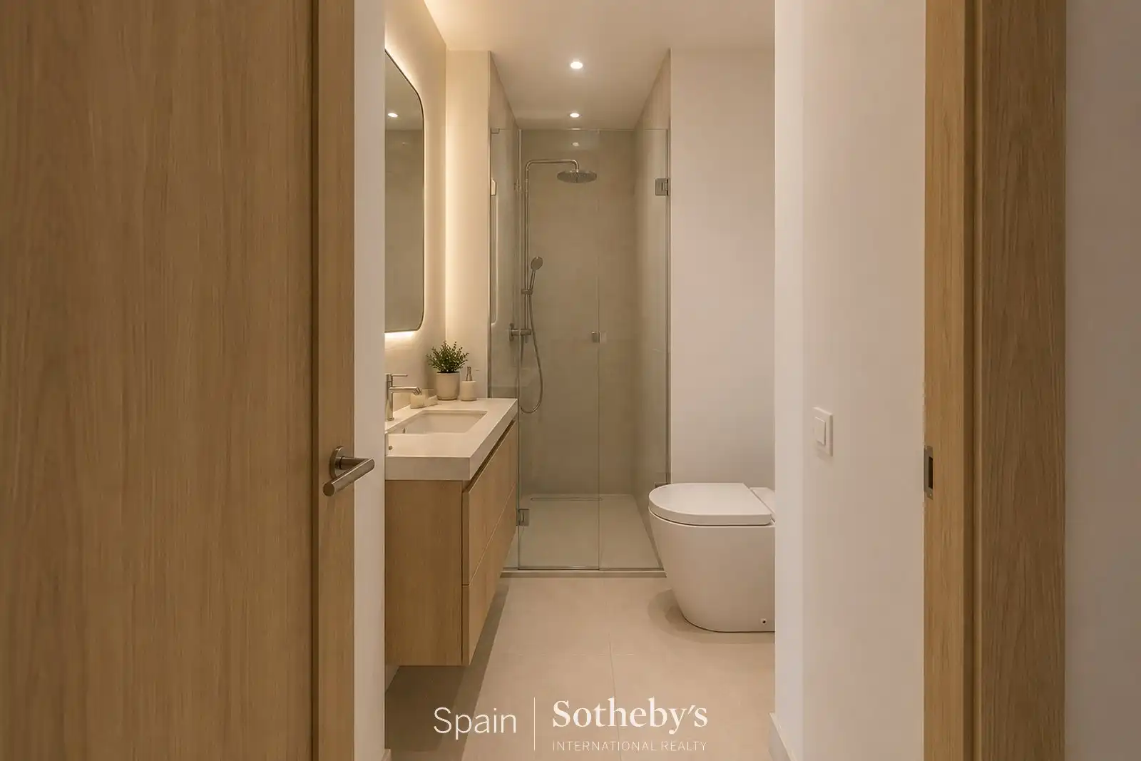 Bany de Apartament en venda en Madrid amb Aire condicionat i Terrassa
