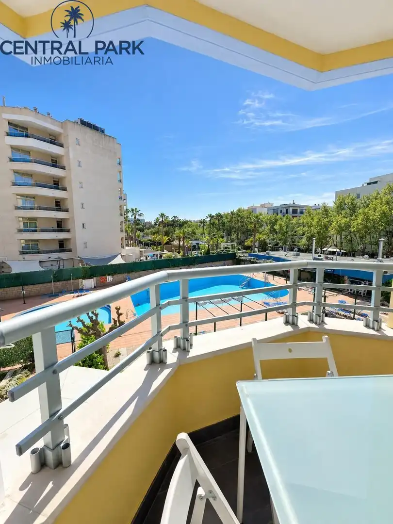 Apartament amb piscina en venda a Calle JOSEP CARNER, imagen 8