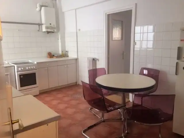 Cuina de Pis de lloguer en Bilbao  amb Calefacció i Microones