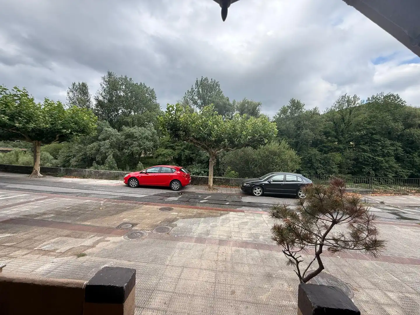 Parkplatz von Wohnung zur Miete in Colunga mit Heizung, Möbliert und Ofen