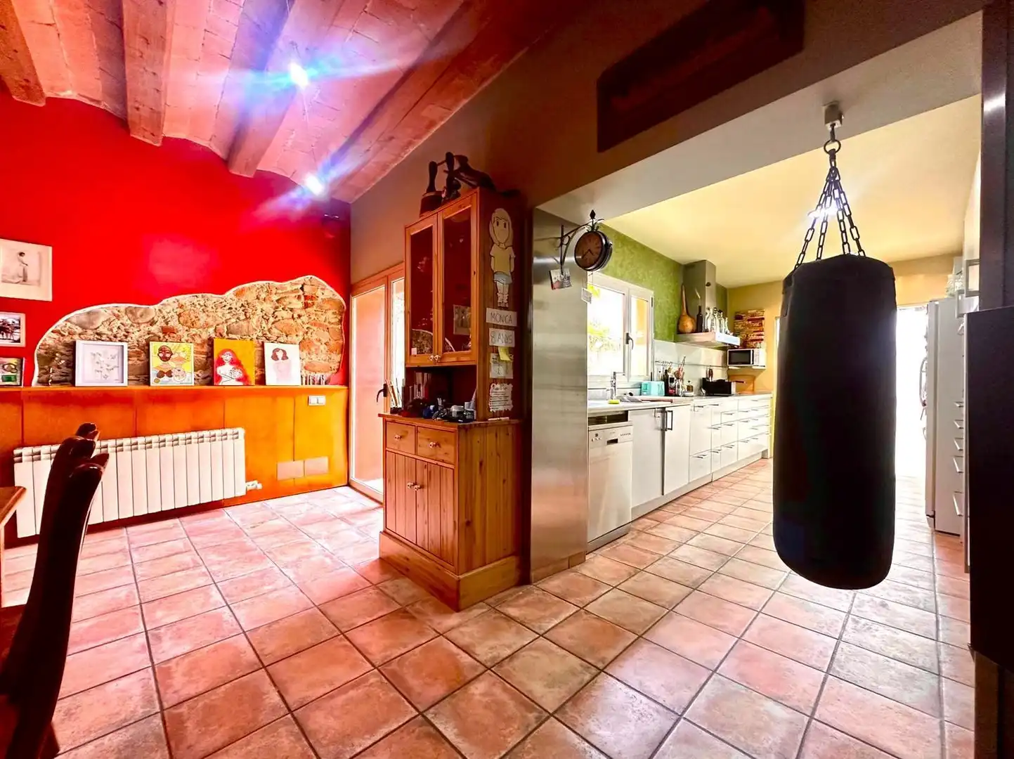Küche von Haus oder Chalet zum Verkauf in Granollers mit Klimaanlage, Privatgarten und Terrasse