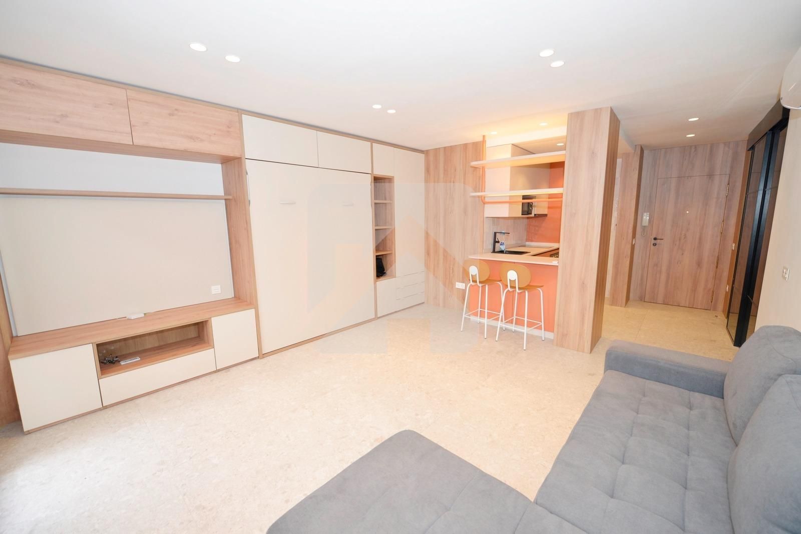 Study to rent in Centro