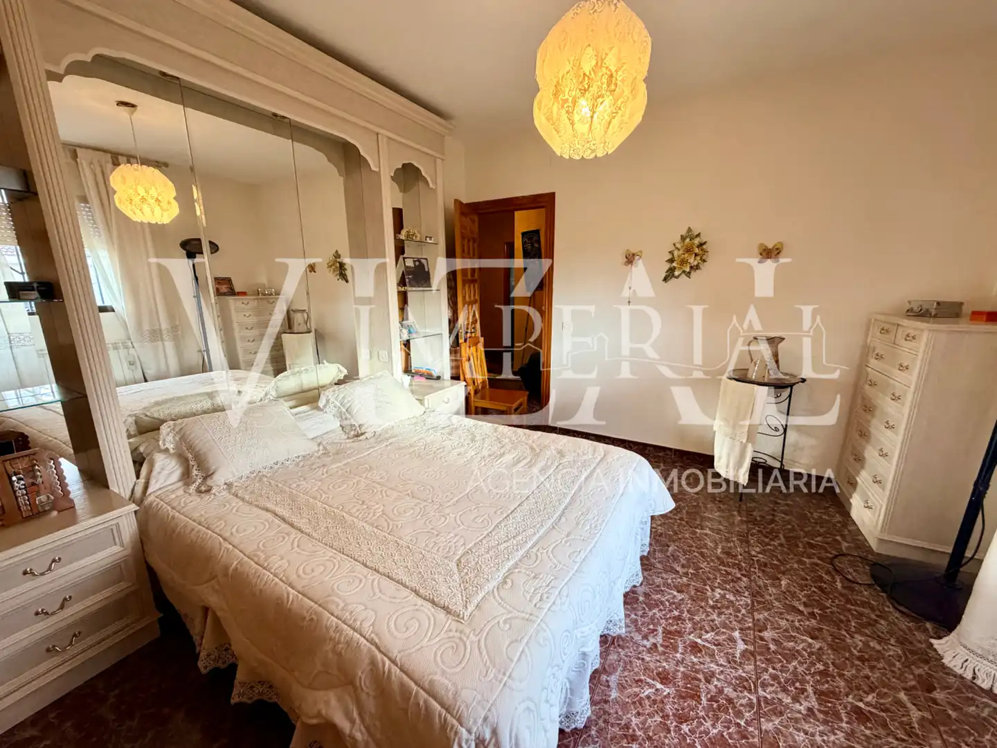 House with terrace for sale in Calle del Río-Almendros, imagen 29
