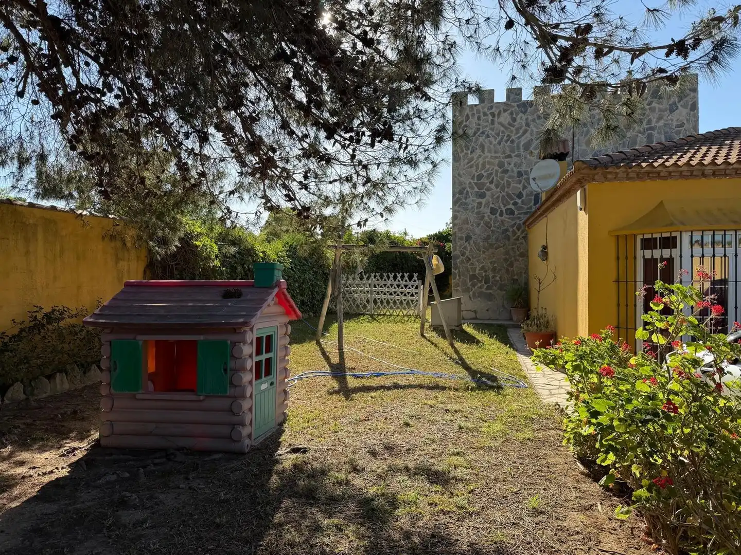 Garden of Houses for sale in Chiclana de la Frontera  with Air Conditioner, Private garden and Swimming Pool