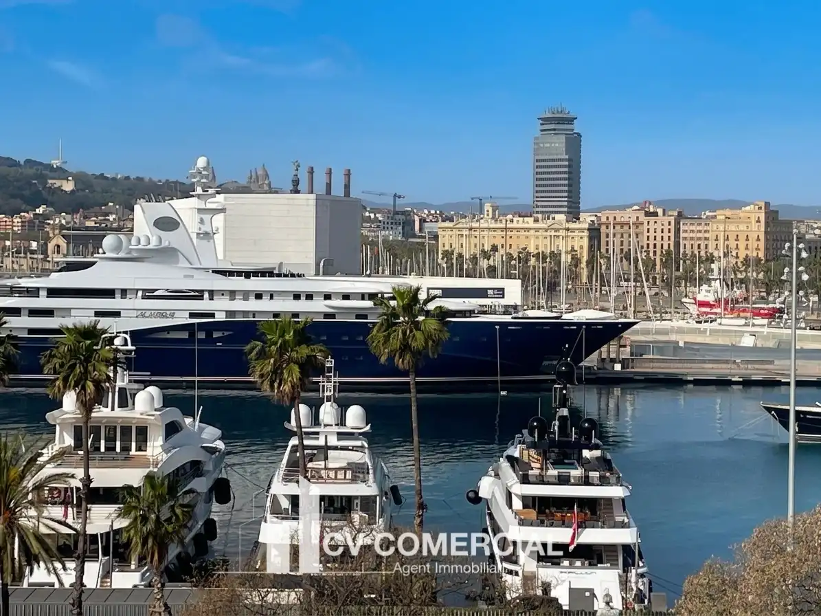 Flat for sale in Barcelona  with Air Conditioner, Heating and Parquet flooring