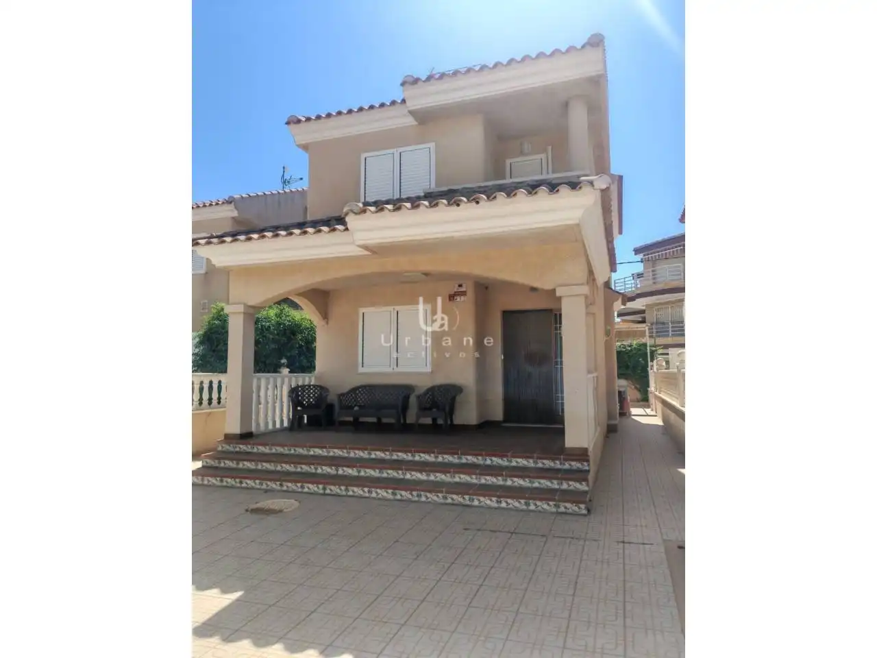 Chalet con jardín en venta en Calle Pintor Francisco Bayeu 3, imagen 2