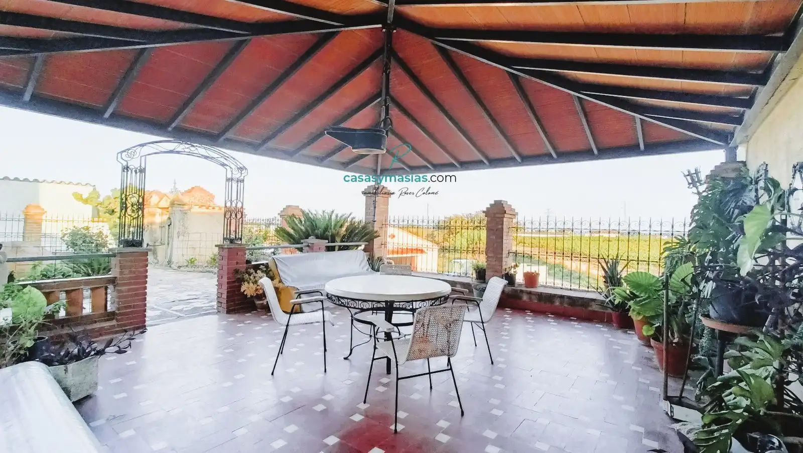 Terraza de Finca rústica de alquiler en Font-rubí con Aire acondicionado, Calefacción y Jardín privado