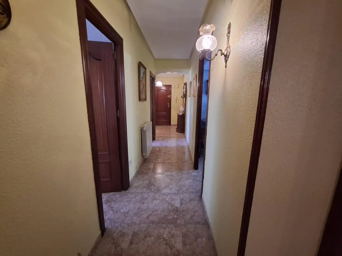 Wohnung zum Verkauf in Tarazona mit Heizung, Abstellraum und Möbliert