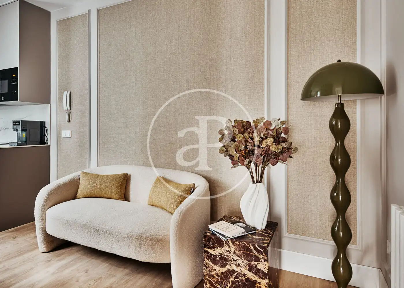 Living room of Flat for sale in Madrid  with Air Conditioner, Heating and Terrace