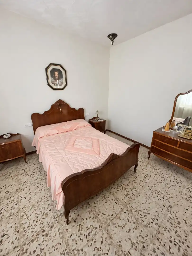 Semi-detached house with terrace for sale in Calle Maria, imagen 8