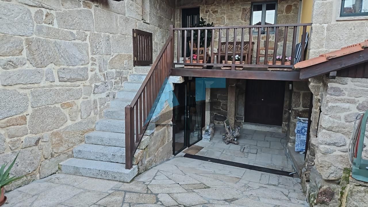 House or chalet for sale in A Conchada, Ventiun